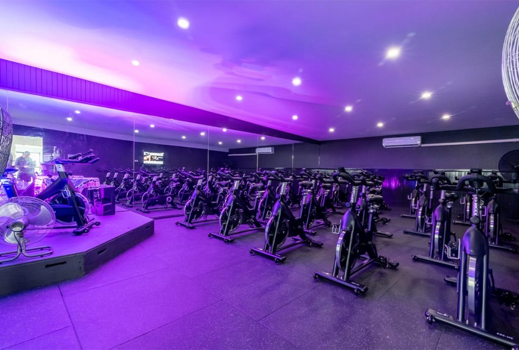 commercial spin class room - dynamo fitness equipment